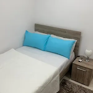 Your Elegant Away From Shared Only With Host Żebbuġ